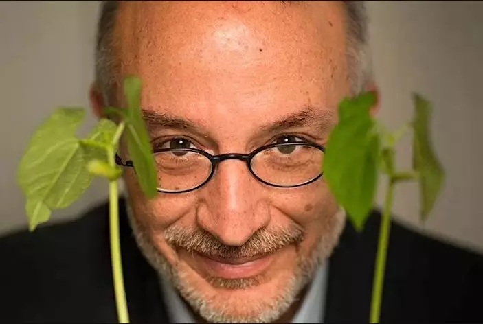 Stefano Mancuso